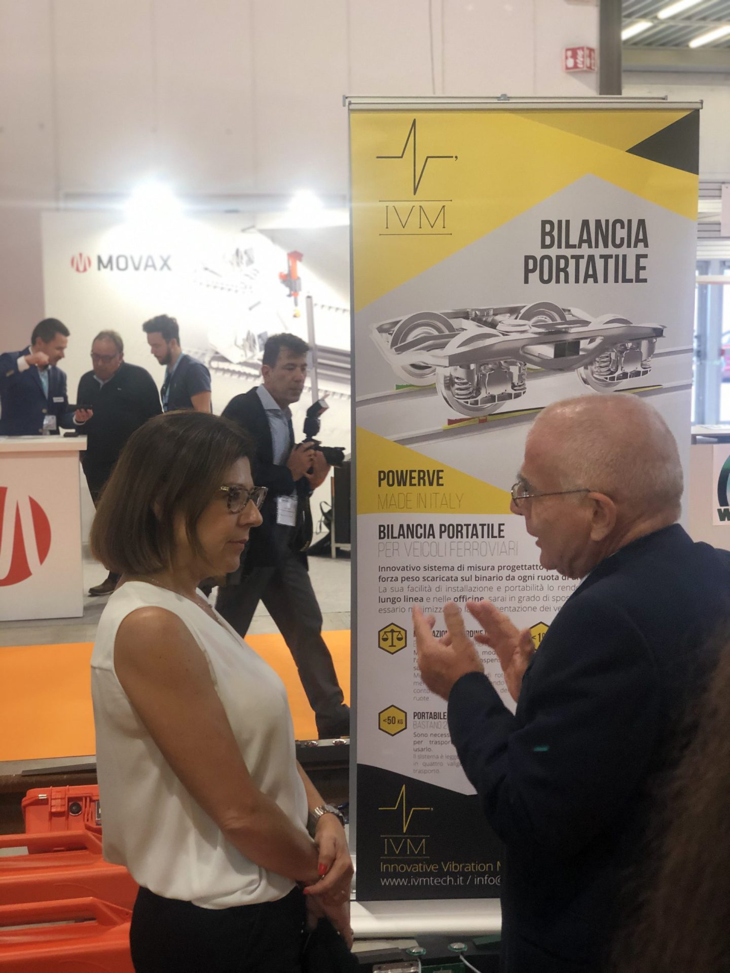 A Rolling stock weigher meets Ms. De Micheli